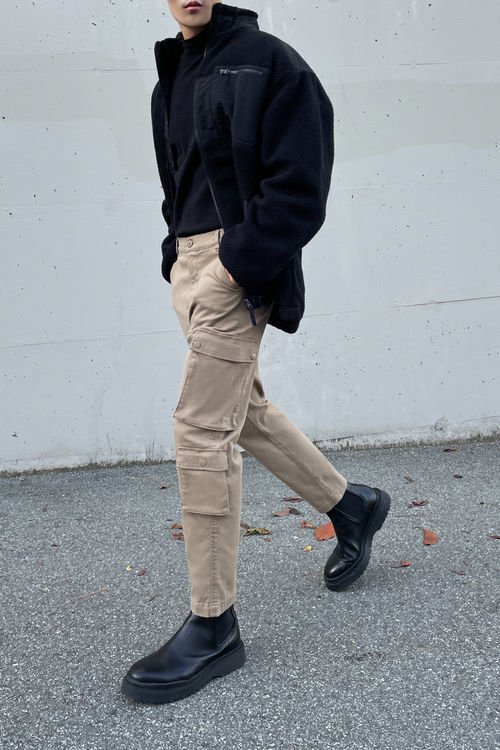 Cargo Pants Outfits for Men  17 Ways to Wear Cargo Pants