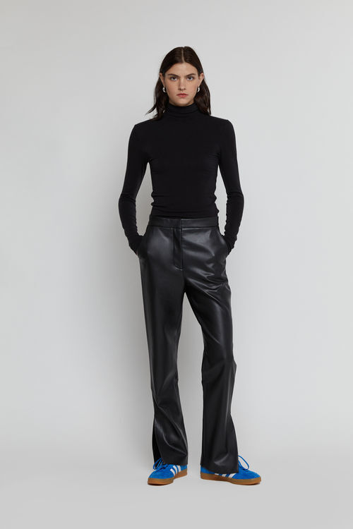 VEGAN LEATHER PANT WITH SIDE SLIT