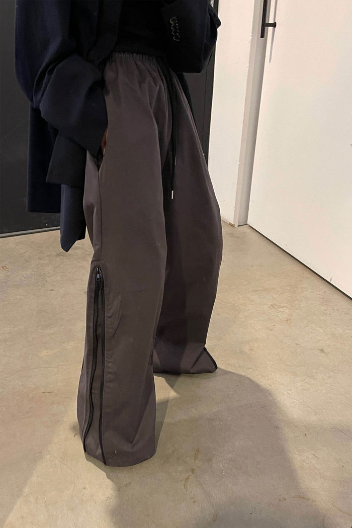 SLIVEN pants with side zip  marccaincomen